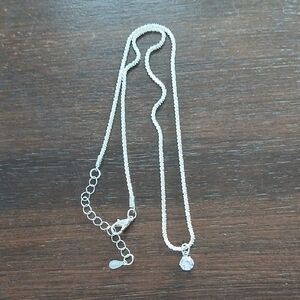 Elegant 925 Silver Necklace with Pendant